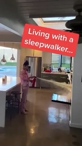 Who can relate? 🤦🏻‍♀️ #sleepwalking #fyp 