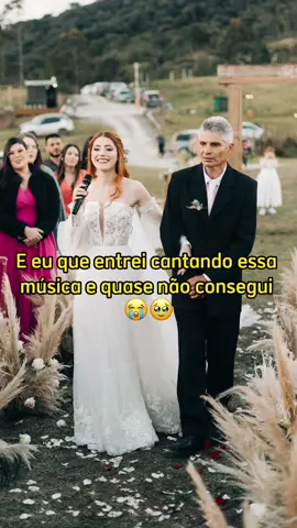 Você também sentiu aí ? 😭😭😭😭 . . . #casamentorustico #casamentosimples #casamentosreais #casamentos2022 #noivas2022 #noivasdobrasil #weddingdress #weddingphotography #weddinginspiration #reelsbrasil #reelsviral 