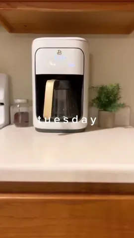 #momlife #MomsofTikTok #singlemom #momtok #sahm #sahmsoftiktok #sahmtok #aesthetic #dayinmylife #dailyvlog #fyp #everydaylife #blogger #foryou #cleaning #cleaningtiktok #closingtime #youngmom #youngmoms #youngmomsoftiktok #aesthetic #aestheticvibes 