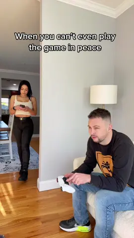 😂😂😂 #couple #couplegoals #gamer 