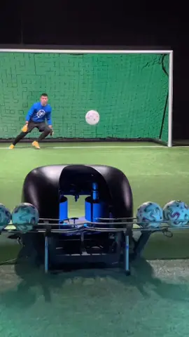 He almost saved it 👀🧤⚽️🔥 #game #gaming 