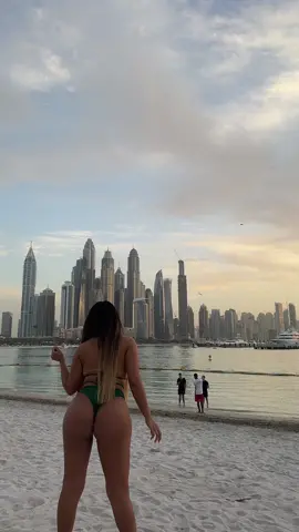 Hello Dubai 🇦🇪