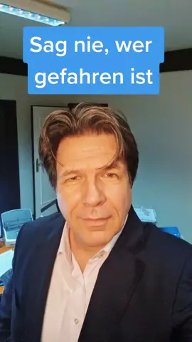Sag der Polizei nicht, dass du gefahren bist‼️ #anwalt#strafrecht #strafrechtsanwalt#polizi#vernehmung #gericht #rechtmittiktok #recht