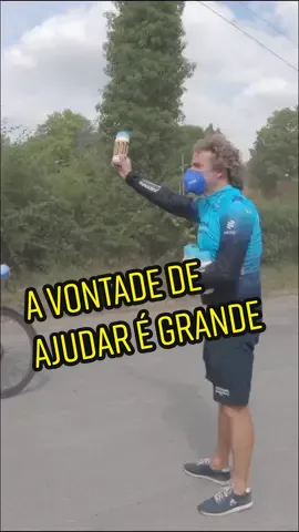 A vontade de ajudar é grande 😃 #bike #mtb #ciclismo #bikelife #biker #mtblife 