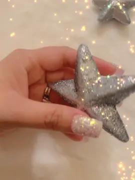 Look at the #stars #youarenotalone #anxietytips #mentakhealthmatters #peaceofmind #MomsofTikTok #womenempowerment👑 #pslams #shinebright 
