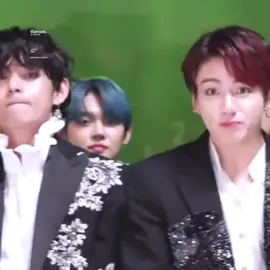 #POV JMse apresenta no MMA  com uma música nova, falando sobre suas dificuldades, agradece jk por está sempre ao lado dele, a música fala sobre sua ansiedade... #jikooklover #army #mochi #parkjimin #jiminzinho🐥❤ #jikook_kookmin #jikooka #jikook_ofi #jikooklove💜💋 #jikooklove💜💋 #jeonpark🐰💜🐥 #casalraiz #jungkookjimim #bts_official_bighit #btsedit #BTS #CONTROL #ansiedade 