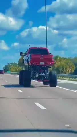 #liftedtrucks #fyp #customtruck #fordtrucks #foryouu #trokasaltas #trokiando #paratii #customtrucks #lifted #liftedtruck #bigtruck #bigtrucks #forupage #badasstrucks #edit #fypシ #trokiandocuh🔥 #holyshiiiiiiiiiit #foryoupage #foryourpage #parati #troka #truckedits #trokasmamalonas #trokona 