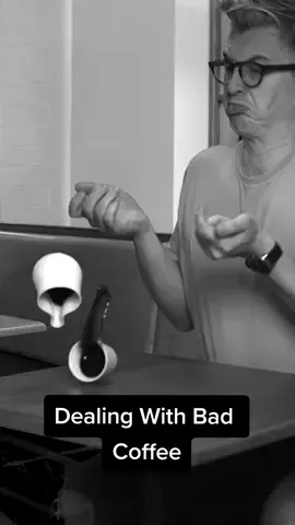 So you’ve been served a bad coffee in a cafe - how do you navigate the situation? When is it acceptable to say it’s not ok? #CoffeeShop #Coffee #Barista #CoffeeTok 