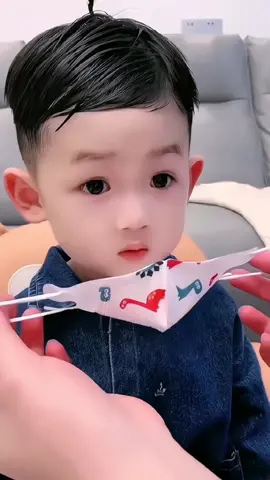 Very cute and high quality kuds carton facemask!!#goodthingsharing #maskforkids #facemask #tiktokshop 