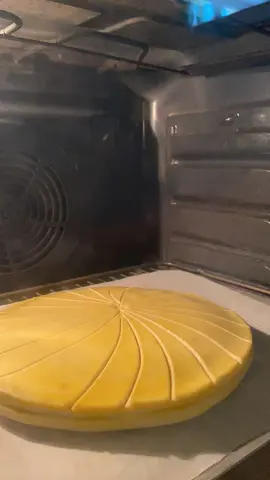 #galettedesrois #galettedesrois2022 #epiphany #kingcake #pastry #foodporn #puffpastry #patefeuilletee #pourtoi 