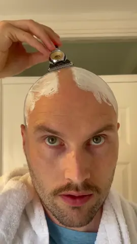 200$ Heated Razor, Worth it? #baldcafe #bald #balding #malepatternbaldness #headshave #cleanshave #inspire #motivate #selfconfidence #SelfImprovement #transformation #headshave #masculinity