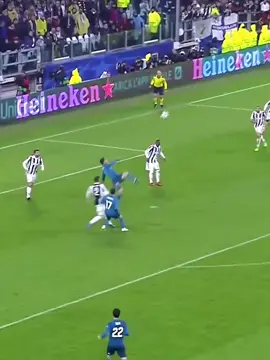 Cristiano Ronaldo #cr7 #robozão🇵🇹 #portugal🇵🇹 #realmadrid #bicicleta #wallpaper #viral #fy #futebol #vibedodia 🤖🤖🇵🇹🇵🇹🇵🇹🇵🇹🇵🇹🇵🇹🇵🇹