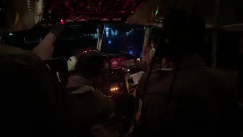Night flight for air refulling #skadronudara32 #c130hercules #tankeraircraft #militarylife #nighflight 