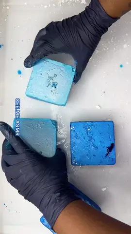 Chalk dying with my little sister  (the prep process is the funnest part!)  💙🥣🌐🌀🤍🦋🌀🌐🥣💙 #gymchalk #gymchalkasmr #chalktok #chalkdye #watercolor #micapowder  #oddlysatisfying #satisfying #relaxingvideos #anxietyrelief #fyp 