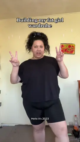 This is your sign to get rid of it!  Plus size girlies we will not waste our wardrobe space on clothes we want to fit in the future or clothes we hate but it come in our size #plussizewardrobeclearout #plussizewardrobe #plussizewardrobecapsule #plussizefashion #plussizenewzelaland #cleanwardrobe #fatgirlwardrobe