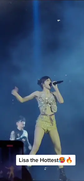 Lisa🥵🥵🥵 we know you are the hottest 🥵🔥 #lisa #lalisa #lisamanoban #lisablackpink #lili #blackpink 
