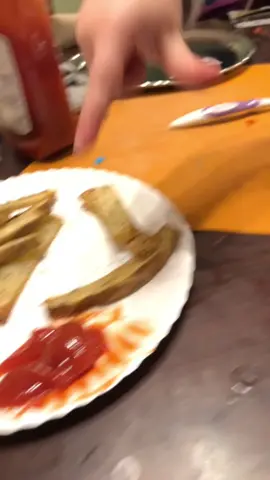 Just a girl that loves ketchup ##happyness##ketchup#k#ketchupheinzh#hereiam