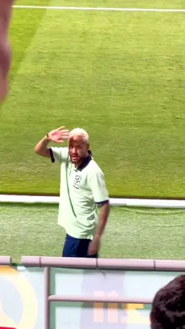 Neymar style flip flops😍#neymar #fouryou #viral #worldcup2022 #fyp #brasil #psg #football 