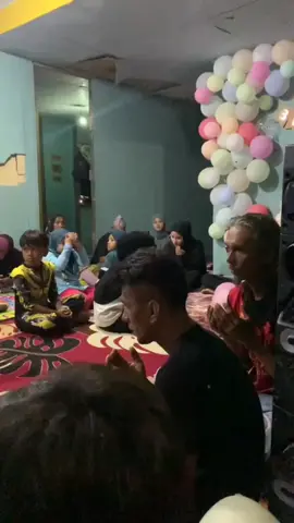 Ultraman insyaf nuju pangaosan 🙏 #ultraman  #meme  #viralvideo  #lucu_ngakak 