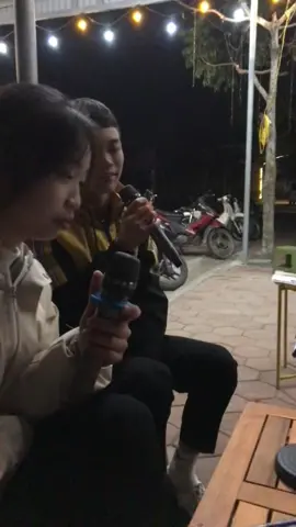 Cơn mưa tình yêu…khè 🙈🙈🙈