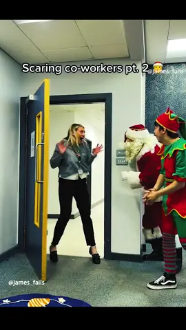 The end 😂😂#fails #fun #fail #fyp #fypシ #funny #laugh #foryou #fypage #funnyfail #baby #kids #foryoupage #funnyvideo #funnyvideos #failarmy #failarmy #🤣🤣🤣 