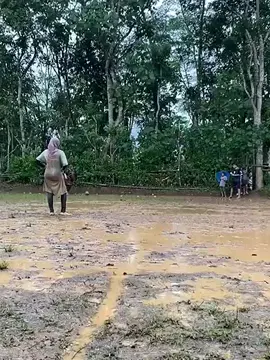 seruhnya ibu ibu main bola.#bolalucu #main #main bola lucu #ngakak #ngakakkocak 