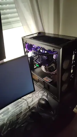 pc explosión #humor #pc #hardware #rtx4090 #rtx #pcarrancando #explosion #ordenador #pcgaming #pcgamingsetup #setupgaming #rtx3090 #rtx3080