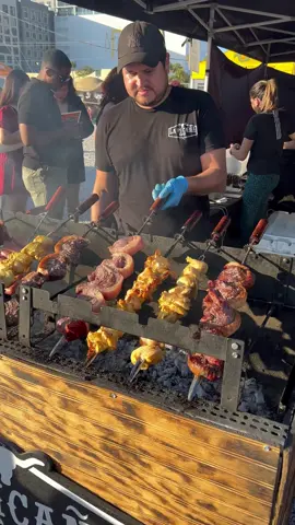 🇺🇸 Brazilian BBQ MEAT! Street Food in Miami USA! #braziliansteak #miamifood #miami #davidsbeenhere #foodtravel #bbq #picanha #brazilianfood #steak
