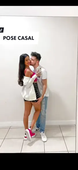 Marca o @ que vai fazer com você 😍❤️ #poses #posesparafotos #dicadeposes #ideiadeposes #casal #fotocasal #posecasal #fotografia #dicadepose #dicadeposes #posedecasal #dicadefotodecasal #dicadeposefotografica 
