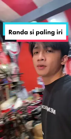 Randa minta beliin sepeda🤣 iri kali sama adeknya #fyp 