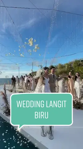 Cerahnya langit Bali #baliweddingspecialist #baliweddingplanner #baliwedding #baliweddingorganizer #weddinginbali #bali #menikahdibali 