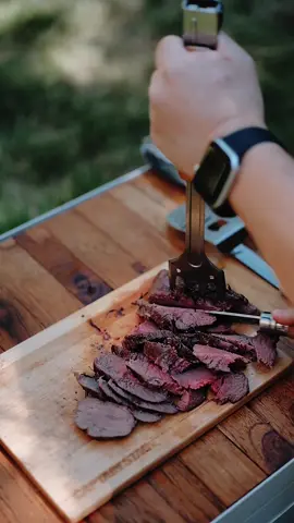 Roast beef (Rump Medallion) 🥩🐮 with Charcoal #camping #campingthailand #caveman #beef #meatlover #roastbeef #ปิ้งย่าง #เนื้อย่าง #steak #captainstag