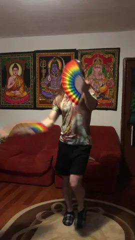 #techno #technodance #handfan #yoga 