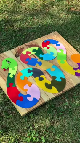 Vc compraria esse Quebra-cabeça? 🐍😍 Projeto disponível no Curso Brinquedo de Feltro e Cia ✨ #feltro #quietbook #livrosensorial #artes #artesanato #DIY #brinquedospedagogicos #brinquedos #desenvolvimentoinfantil #artesa #quebracabeca 