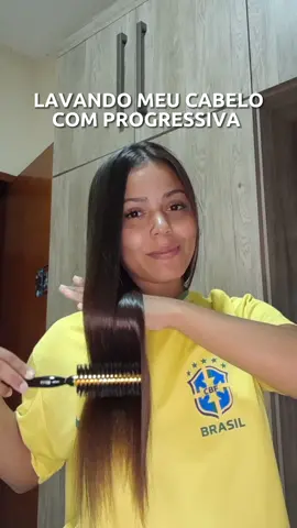 Lavando meu cabelo com progressiva. #cabelocomprogressiva #lavandoocabelo #cronogramacapilar #cuidadoscapilares #progressiva 