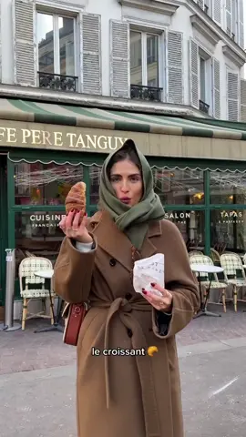 The only 3 french words you need to know (did you that éclair also means lightning in french?) #frenchlessons #baguette #croissant #eclair 