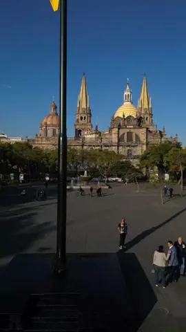 Jalisco, 200 años de ser libre y soberano. #SomosJalisco #travel #gdl #guadalajara #bandera #Fy #parati 