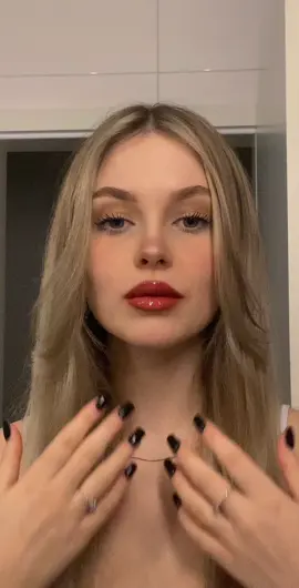 и верит кто-нибудь другой)