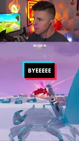 Mans just walked right off the ledge 😭 #crabchampions#crabchampionsbeta#crampions#crabtok#theefurnas#indiegames#roguelike#upcominggames 