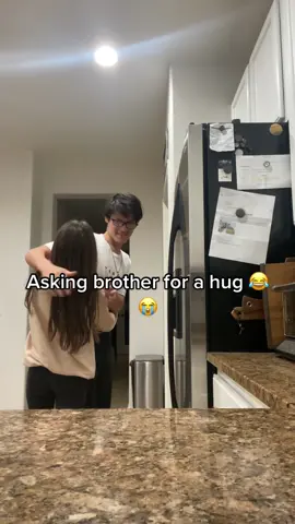 Rate his reaction 😭😂 #fy #foryou #viral #comedy #vinceandbecca #familypranks #wholesome 