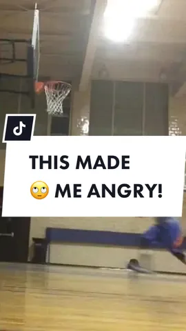 If you want to increase your vertical jump, power, and explosiveness then you should start using plyometrics! 😈🚀 #plyometrics #athleteworkout #dunk #verticaljump #howtodunk #jumphigher #increasevertical #sportsperformance #jumpworkout #jumptraining #athletemotivation 