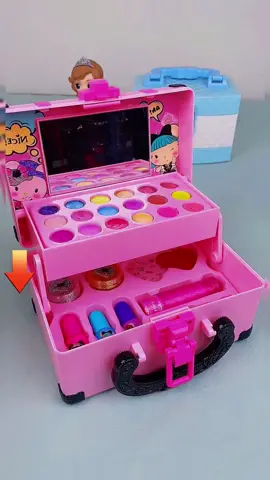 Kids makeup case toys,every child loves to dress up as a little princess #goodthing #LearnOnTikTok #fyp #foryou #toy 