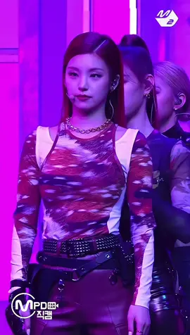 Robot Yeji 🤭🤭🤭 #yeji #itzy #fancam #xqlna 