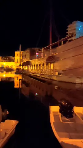 بنزرت و الليل ❤️ #بنزرت #تونس #الليل #البحر #tunisia #tunisia🇹🇳 #night #boat #tiktok #foryou #fypシ #fyp #explore #viral #تونس_المغرب_الجزائر 