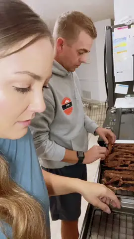 Project of the day: homemade beef jerky using flank steak! Marinaded the meat for about 20 hours in soy sauce, garlic powder, and Worcestershire sauce! #Recipe #EasyRecipe #couples #Foodie #FoodTok #healthyrecipes #protein #cookwithme 