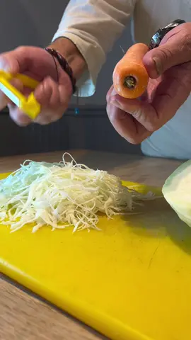 This is our Julienne #KitchenHacks #vegetablepeeler #amazonfinds #tiktokmademebuyit 
