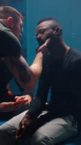 What is physical bullying? Here are some examples!  • • • • • #mentalhealthtv #MentalHealthAwareness #mentalhealthvideos #educationalresources #educationalvideos #bullyingawareness 