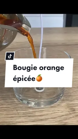 Bougie orange épicée 🍊 #bougiegourmande #petitcreateur #faitmain #enfrance #madeinfrance #bougieparfumée #candl #candle #candles #ciredesoja #cirevegetale #vivredesapassion #parfumdegrasse #bougie #petitecreatrice #orangeepicee #pourtoi #artisanat #artisanal 