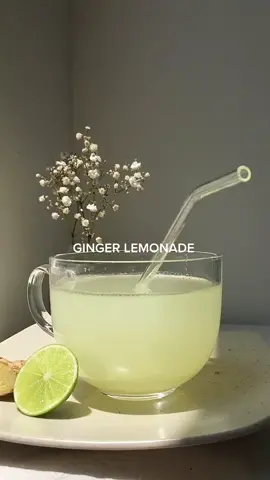 #ginger #lemonade #antiflamatory #bevarage #limon #kion #fy #aesthetic #wellness #wellnesstips #wellnessjourney #eat #drinkwater #thatgirl #thatgirlaesthetic #Receta #EasyRecipe #recipes #plantbasedrecipes #plantbased #natural #limones 