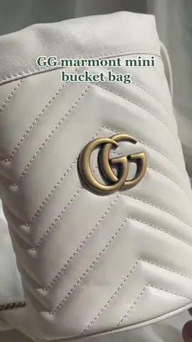 merry belated xmas to me 🤍 #gucci #bagunboxing #ggmarmontmini 